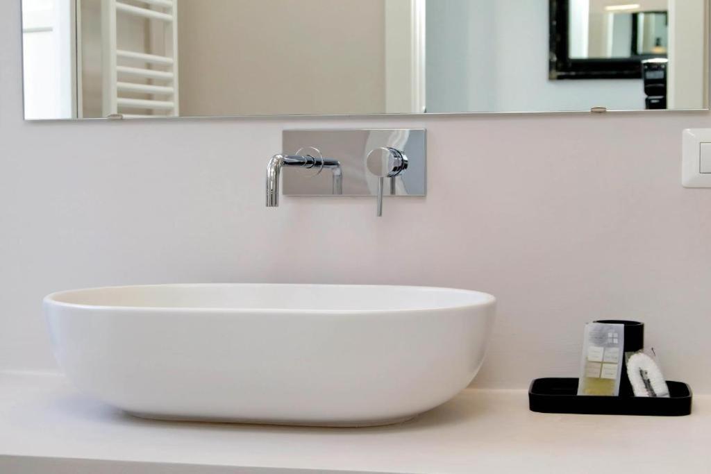 Della Croce Rooms Rome Bagian luar foto